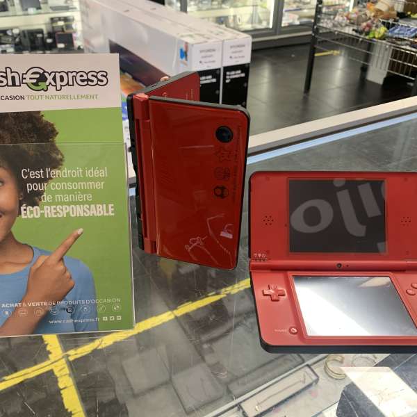 Console Nintendo DSi XL Rouge 25th anniversaire