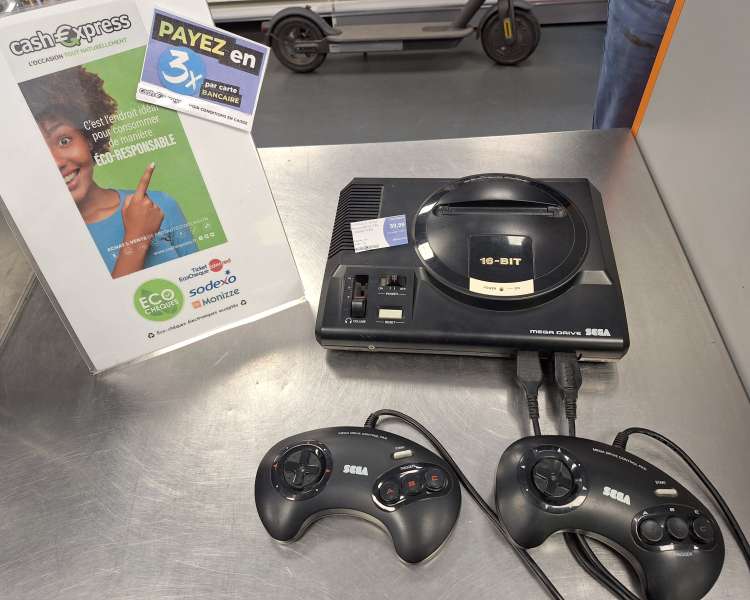 Console Sega Megadrive pal 2 manettes