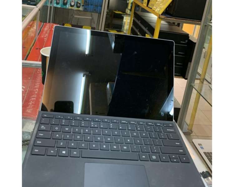 Microsoft Surface 6 pro